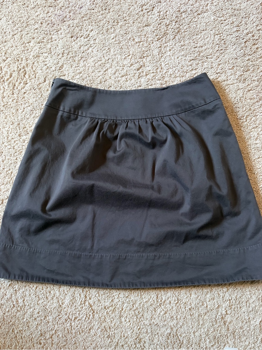 Ann Taylor LOFT Dark Charcoal Gray A-Line Pleated Mini Skirt Size 4